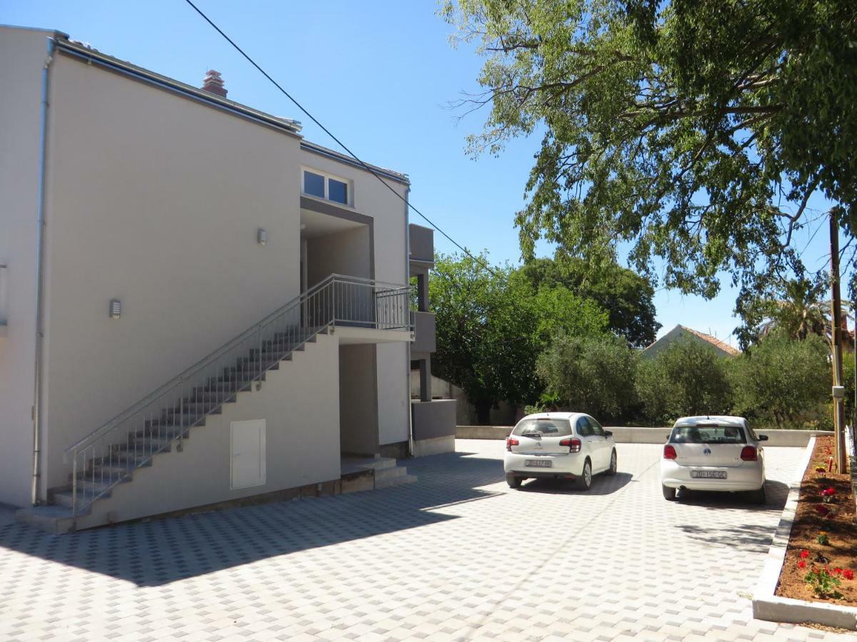 ביוגראד נה מורו Luka Apartments מראה חיצוני תמונה